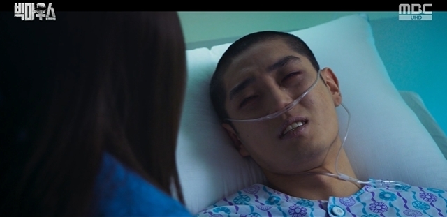 All of the circumstances in which Yoo Tae-ju was overwritten for serial murder were revealed.In the 15th episode of MBCs Golden Mouth Drama Big Mouth (playwright Kim Ha-ram/director Oh Chung-hwan and Bae Hyun-jin), which was broadcast on September 16, the Bereavement son of Kang Sung-geun (played by Jeon Guk-hwan) emerged as the only way to find the property that was passed on to Choi Doha (Kim Ju-Hun) and Hyun Joo-hee (played by Ok Ja-yeon).Choi Doha and his wife Hyun Joo-hee inherited all of the NK chemical affiliates on the same day due to the will of Kang Sung-geun, who was replaced by Choi Doha.Gong Ji-hoon (Yang Kyung-won) was angry, but all the NR forum members were passed to Choi Doha, and he became a duck in the Nakdong River.At this time, Dr. Chang-Ho (Lee Jong-seok) provided Gong Ji-hoon with the tip that if he found his son, the only blood of Kang Sung-geun, and filed a lawsuit for the return of oil, he would be able to regain some of his property. Soon, Gong Ji-hoon called his henchman Choi Jung-rak (Jang Hyuk-jin) and ordered him to find Kang Sung-geuns only son currently residing in United States of America.Choi Jung-rak, who learned that Kang Sung-geun had an only son late on, wondered, Why did you do your only son and your loyalty? Then Gong Ji-hoon said, He is a serial killer.If you are a serial killer, you can not know, said Choi Jung-rak, the other guy went to The Cell instead of the new X.The bastard is a rabbit to United States of America. Later, the screen depicted Tak Kwang-yeon (Jew Tae-ju), whose condition was critical.Ko Mi-ho (Im Yoon-ah), who was told that Tak Kwang-yeon is about to be destined, came to the hospital and said, My mother is, he said to Tak Kwang-yeon, who is looking for a mother who has already died.I do not have to worry anymore. Tuk Kwang-yeon said, I was worried that my brother and brother did not tell me. He said, Thank you. 