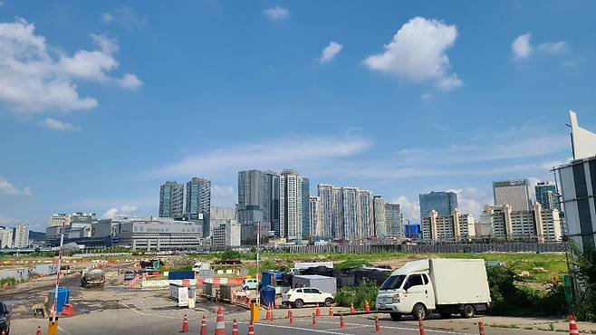서울 용산구 서부이촌동에서 바라본 용산정비창의 모습./조은임 기자