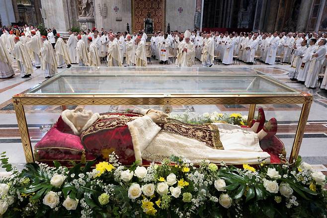 교황 성 요한 23세의 유해가 바티칸 성베드로 대성당에 안치돼 있다. 사진 교황청