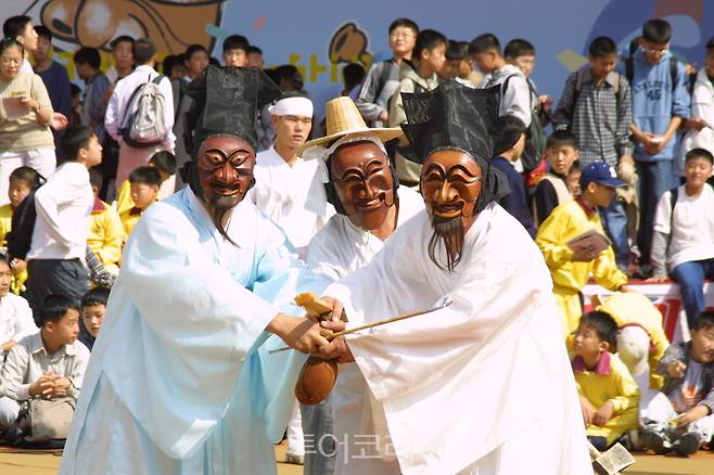 하회별신굿탈놀이