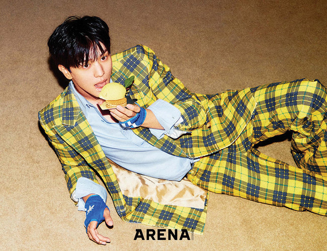 Actor Yook Sungjae showed off his kitschy charm.Arena Homme Plus released an interview with actor and singer Yook Sungjae fashion picture on October 25th.Yook Sungjae is the 11th year of his debut, so I know how to cope flexibly with any situation. Its more of an improvisation than a coping. But when I increased my improvisation, I felt that it was less fresh.I want to experience a new and bold situation while watching the top model, sweetness and bitter taste. I expressed my desire not to be idle and aspirations for Top Model.When I asked Yook Sungjae, who said that I want to live as I go in an interview, I still think the same thing.There is a problem that can not be solved no matter how worried you are, and there is something that does not change even if you try harder. So if you are happy, you will accept it as happy and sad if you are sad. On the other hand, Yook Sungjae said, I have to make the narrative of the script into my own acting. The work that I have to make each action and tone really delicate matches my personality.I am glad to postpone as prepared, but when the improvised adverb or the other actor showed an unpredictable performance, the acting to cope with it is also interesting.Finally, when I asked what is the most important value to Yook Sungjae,  ⁇  I was not happy when my self-esteem disappeared. It seems to be the most important thing, and I have lived in a high state until now.If you want to try hard or really not, you can give up quickly. 