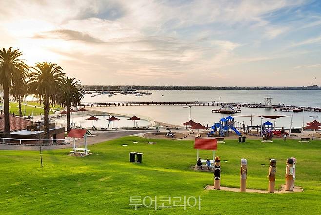 질롱 & 벨라린의 '이스턴 비치 리저브' 전망 /사진-빅토리아주 관광청