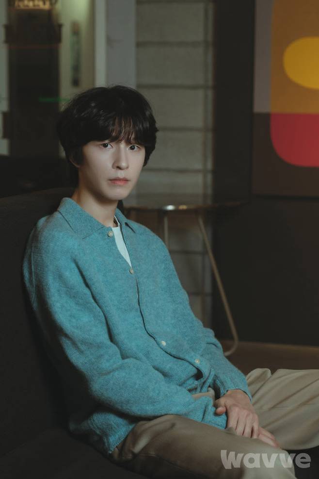 홍경(사진=웨이브)