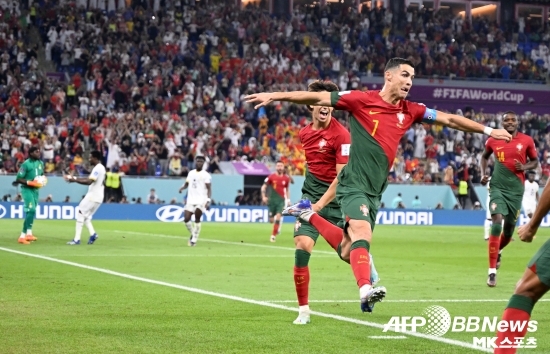 포르투갈 호날두는 25일 가나와의 월드컵 첫 경기에서 페널티킥으로 득점했다. 사진=ⓒAFPBBNews = News1