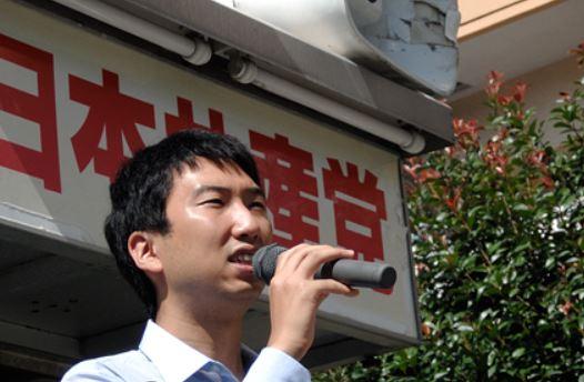 일본 도쿄도 나카노구의 구의원인 일본공산당 소속 하토리 다이스케(36) 의원. 본인 홈페이지