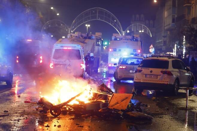 ▲폭동이 일어난 벨기에 브뤼셀 거리 사진: 연합뉴스
