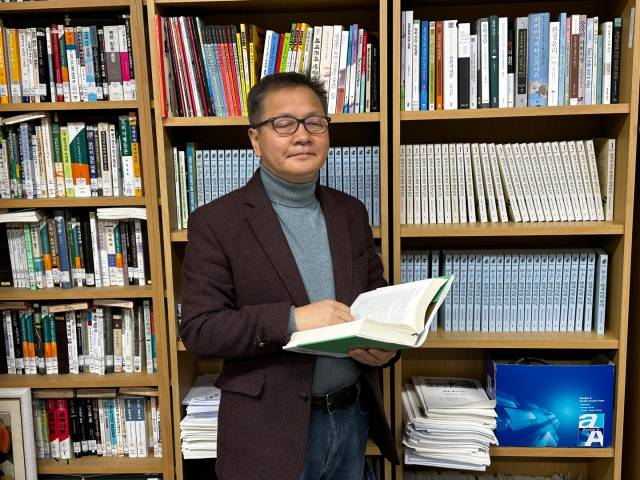 율곡학회 차기 회장에 오른 유성선 강원대 교수. 사진 제공=유성선 교수