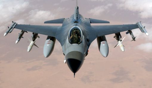 록히드마틴의 f-16전투기