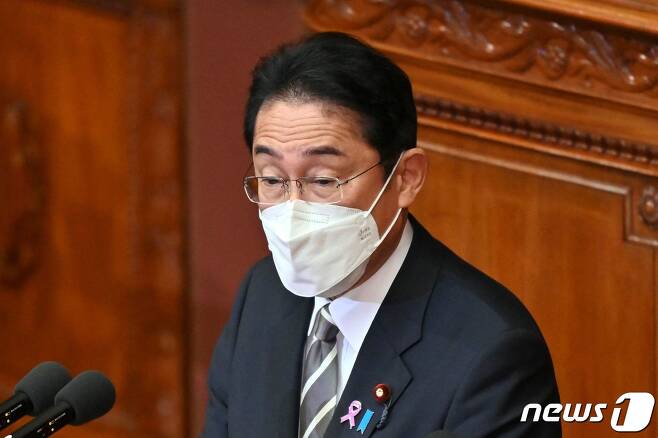 기시다 후미오 일본 총리가 지난 11월21일 도쿄에서 열린 중의원 본회의에서 질의에 답변하고 있다. 2022.11.21/뉴스1 ⓒ AFP=뉴스1 ⓒ News1 김민수 기자