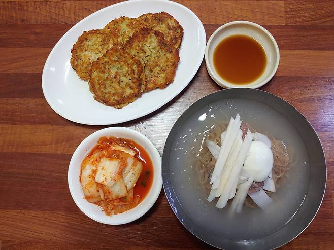 평양냉면과 빈대떡