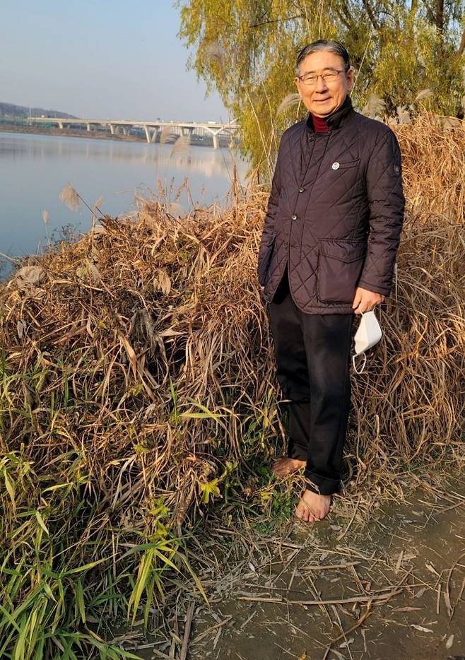 박동창 맨발걷기시민운동본부 회장