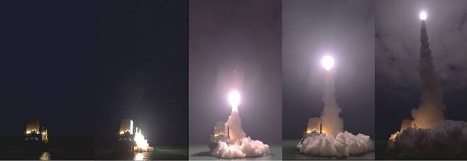 고체연료 우주발사체 2차 발사 당시 모습. 사진=국방부 제공