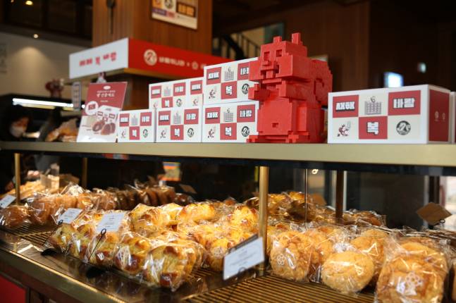 넥슨은 자사의 MMORPG 게임인 '바람의나라'를 활용해 지난 11일 서울 중구에 위치한 '태극당'과 협업하기도 했다./사진=넥슨 제공