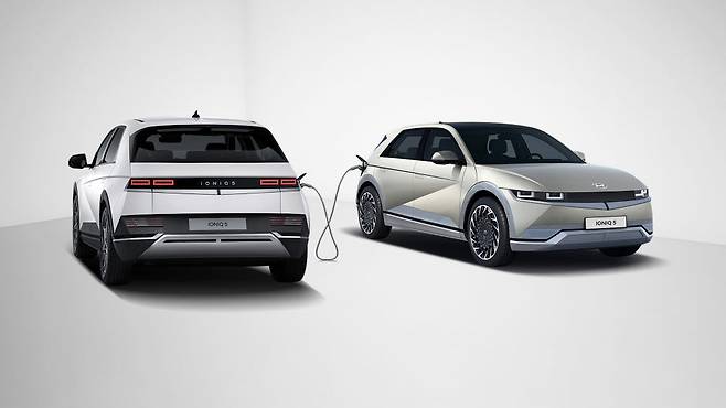 차량 간 충전이 가능한 V2V 급속충전 신기술.