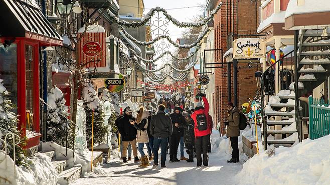 캐나다 퀘벡의 윈터카니발 모습. 호텔스닷컴 제공.