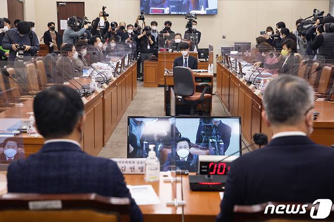 지난달 3일 서울 여의도 국회에서 제401회 국회(임시회) 제4차 연금개혁특별위원회 전체회의가 열리고 있다./뉴스1 ⓒ News1 유승관 기자