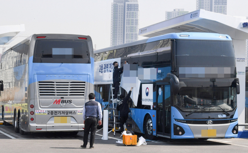 인천지역에서 운행하는 광역버스의 모습. 경기일보DB