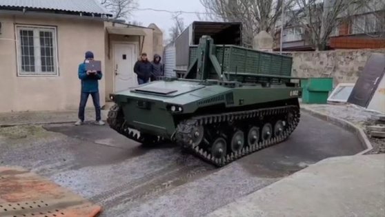 러시아가 서방의 주력 전차에 대응하기 위해 우크라이나 동부 돈바스 지역에 배치했다고 주장한 마르케르 전투 로봇