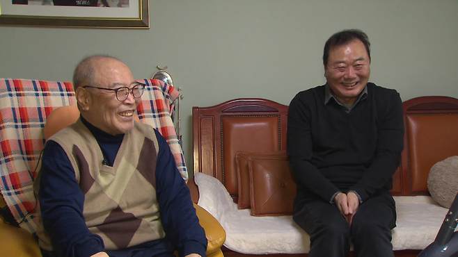 한국 야구의 유일한 4할 타자 백인천(좌)과 MBC 청룡 4번 타자 출신 유승안(우)