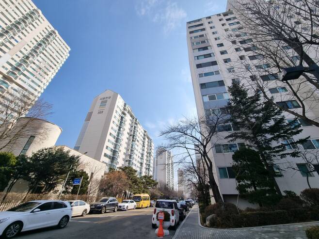 지난 9일 경기 성남시 분당구 서현동 시범한양아파트 전경. /백윤미 기자