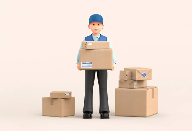 온라인으로 주문하면 다음날 새벽에 문앞까지 배달해주는 배송서비스가 우리에게 편리함을 가져다주지만 과대포장으로 불편함을 호소하는 사람이 늘고 있다. /사진=이미지투데이