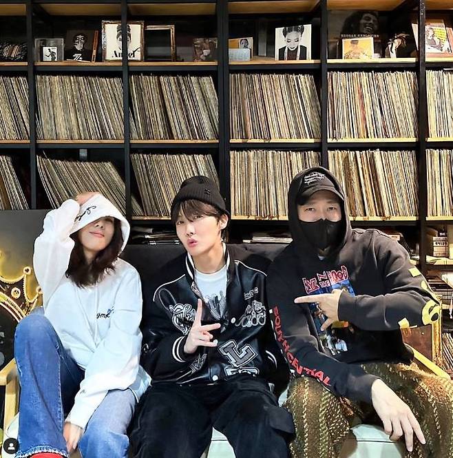 /사진=윤미래 SNS