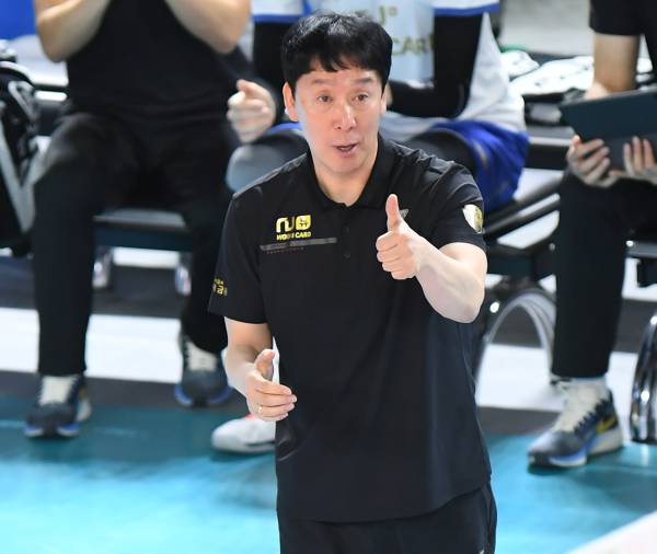 신영철 우리카드 감독. 사진=KOVO