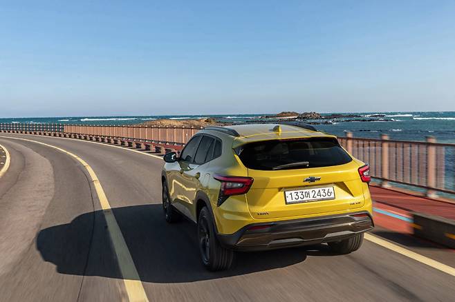 쉐보레 트랙스 크로스오버.