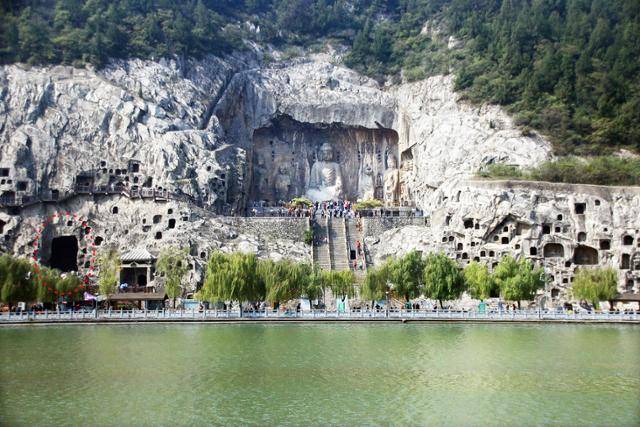 용문석굴 봉선사 왼쪽에 위치한 고양동(빨간 원). ⓒ최종명