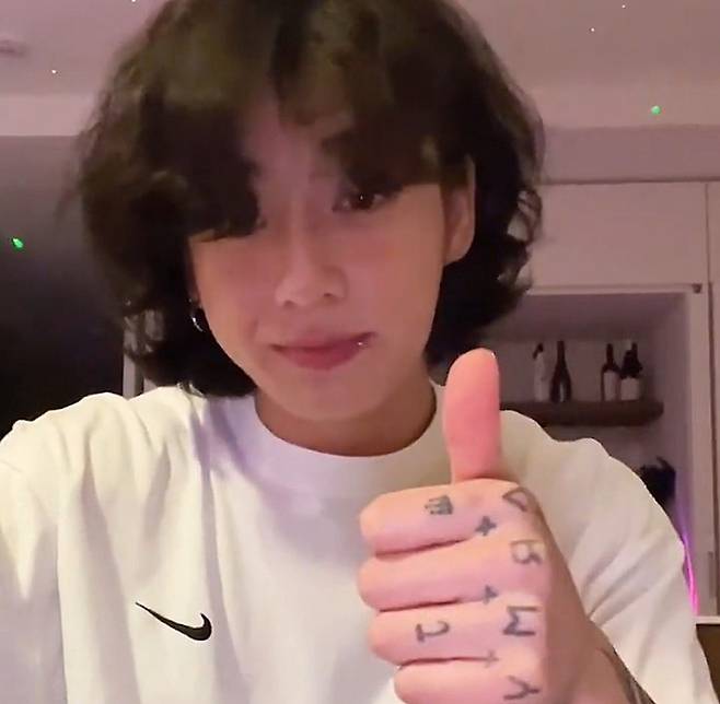 이쯤 되면 집밥 전정국 선생..방탄소년단 정국 '홈쿡 먹방'에 전 세계가 '꿀꺽'