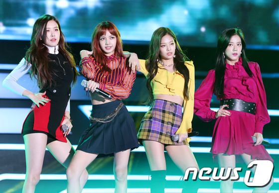 아이돌 그룹 블랙핑크 멤버 로제(왼쪽부터), 리사, 제니, 지수. ⓒ News1 DB