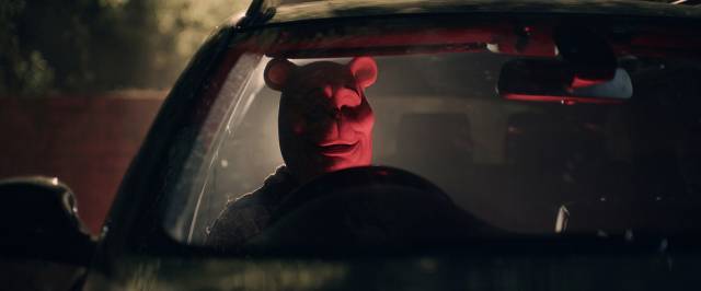 ‘곰돌이 푸: 피와 꿀’ 스틸컷 / 사진=(주)팝엔터테인먼트