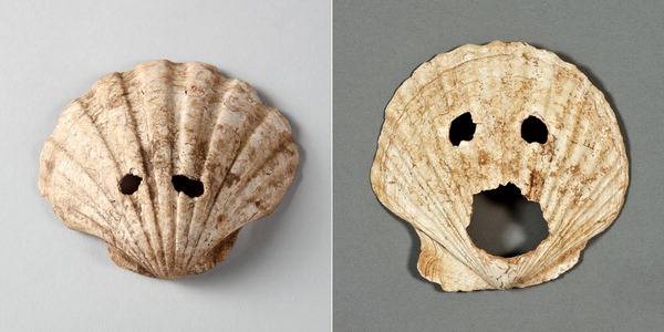 부산 영도구 동삼동패총에서 출토된 조개가면. 부산박물관 제공