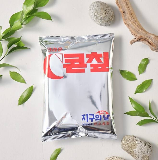 크라운제과가 오는 22일 지구의날을 맞아 선보인 ‘‘C 콘칲 친환경 스페셜 에디션’. 크라운제과 제공