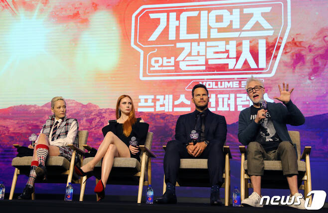 Hollywood actor Foam clementieff (from left), Karen Ray Gillen, Chris Pratt and James Gunn Director attended the movie Rise of the Guardians OnlyOneOf Galaxy: Volume 3 press conference held at Conrad Seoul, Yeouido, Seoul on the morning of the 18th. ⁇ Guardians of Galaxy Volume 3 ⁇  opens on May 3 with the story of Peter Quill, who lost Gamora and was saddened, once again gathering strength with the Rise of the Guardians team to defend the galaxy and his colleagues in crisis, and if not successful, their last mission.2023.4.18