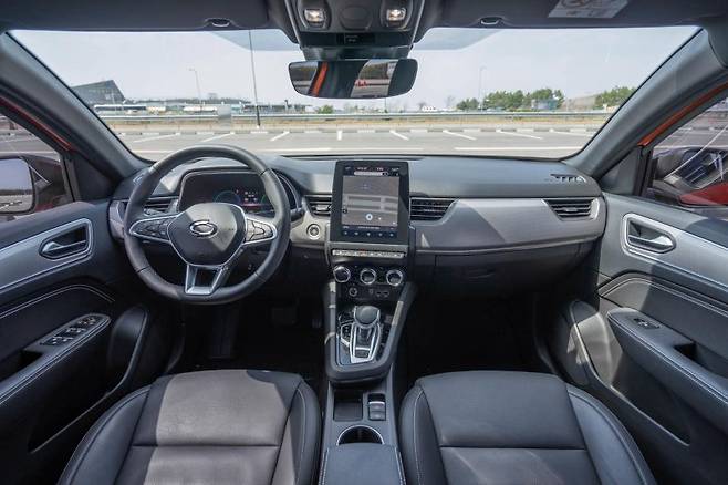 XM3 내부 구성은 XM3와 동일하다. 출처=IT동아