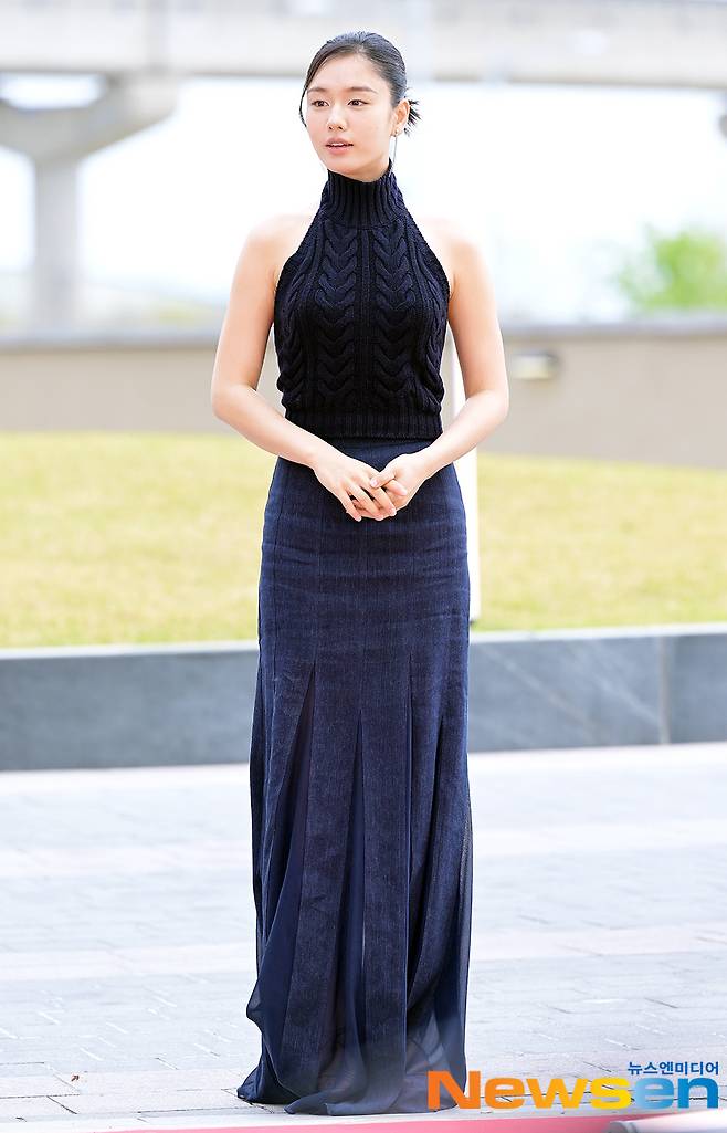 Ahn Eun-jin attended the 59th Baeksang Arts Awards red carpet held in Paradise City, Yeongjong-do, Incheon on the afternoon of April 28th.