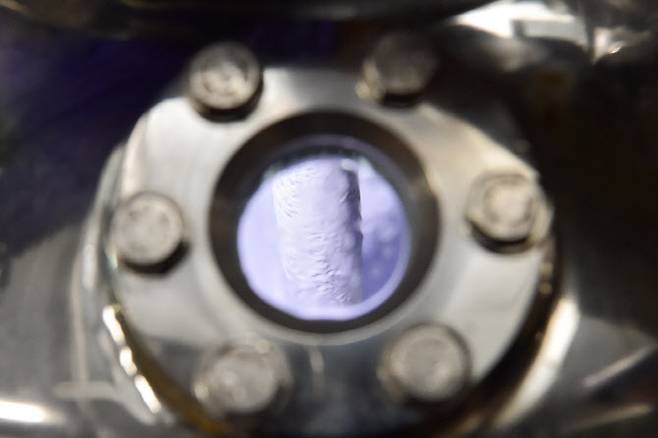 LG화학 폴리카보네이트(PC) 화학적 재활용 공정의 중간체.(사진=LG화학)