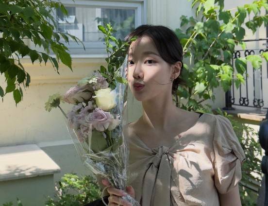 걸그룹 에이프릴 출신 이나은의 근황이 공개됐다. /사진=이나은 인스타그램