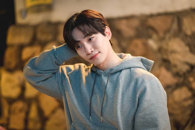 /사진=앤피오엔터테인먼트, 바이포엠스튜디오, SLL