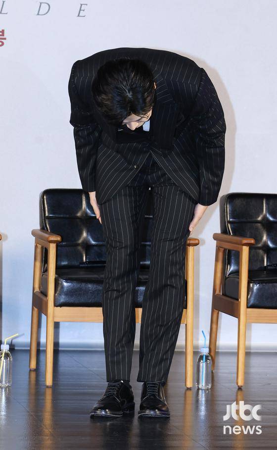 22일 오전 서울 자양동 롯데시네마 건대입구점에서 영화 '귀공자' 제작보고회가 열렸다. 박훈정 감독과 김선호, 강태주, 김강우, 고아라가 참석했다. 김현우 엔터뉴스팀 기자 kim.hyunwoo3@jtbc.co.kr (콘텐트비즈니스본부)