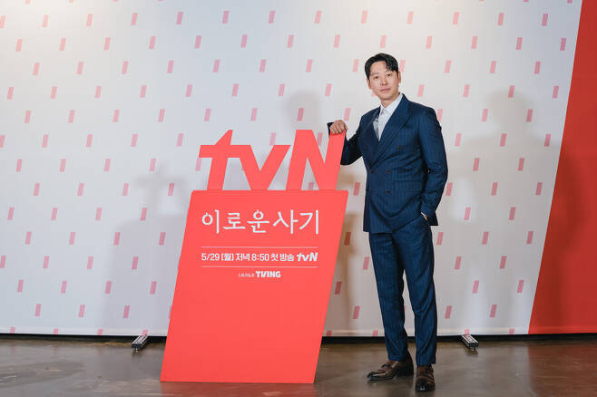 ▲「有利な詐欺」キム・ドンウク。 提供|  tvN