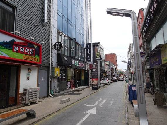 신포 문화의 거리 전경.