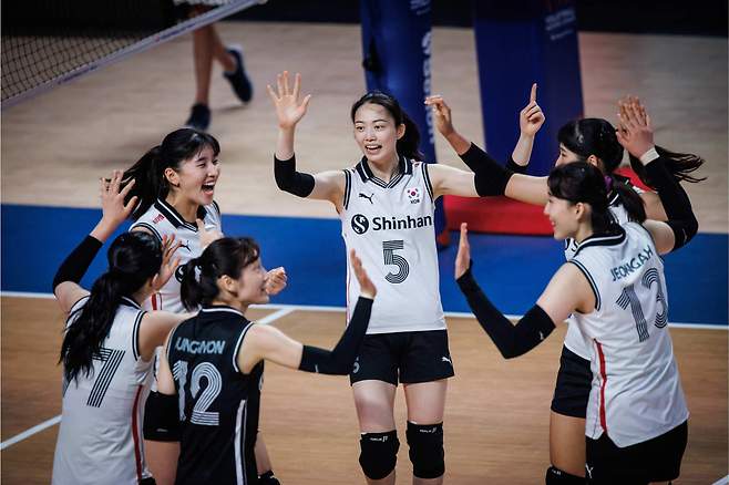한국여자배구 대표팀(VNL 홈페이지 캡처)