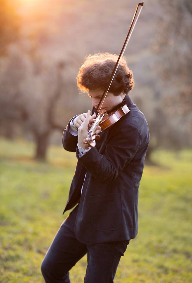 바이올리니스트 아우구스틴 하델리히 ⓒSuxiao Yang (사진=빈체로 제공) photo@newsis.com *재판매 및 DB 금지