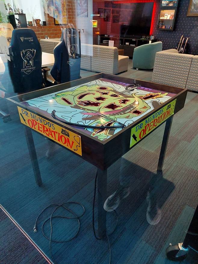 문도 박사가 등장하는 아케이드 게임.