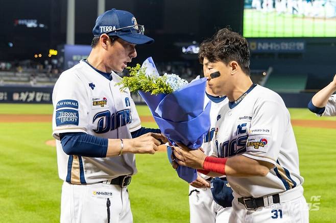 ▲ NC 강인권 감독이 두 차례 대행 경력을 포함해 통산 100승을 달성했다. ⓒ NC 다이노스