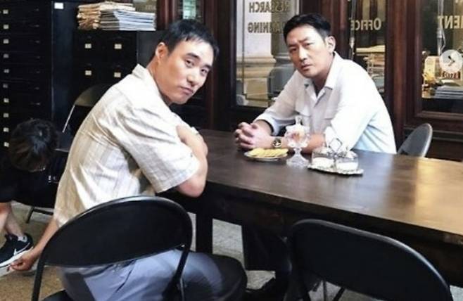 배성우 하정우. 사진I워크하우스컴퍼니 SNS