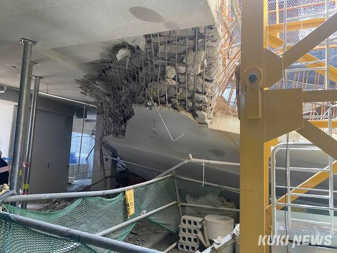 인천 검단신도시 공공주택 지하주차장 붕괴 사고 현장. 쿠키뉴스 자료사진