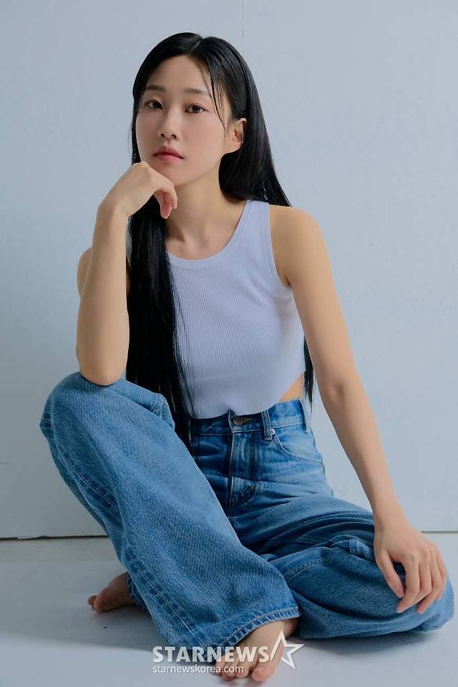 tvN 드라마 '이번 생도 잘 부탁해'의 배우 하윤경이 24일 진행된 종영 라운드 인터뷰를 위해 포즈를 취하고 있다. /사진제공=호두앤유엔터테인먼트 2023.07.24 /사진=이동훈 기자 photoguy@